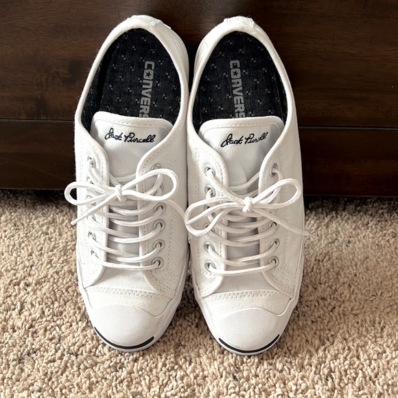 Converse Jack Purcell white canvas low top sneaker size 7 men’s (9 women’s)